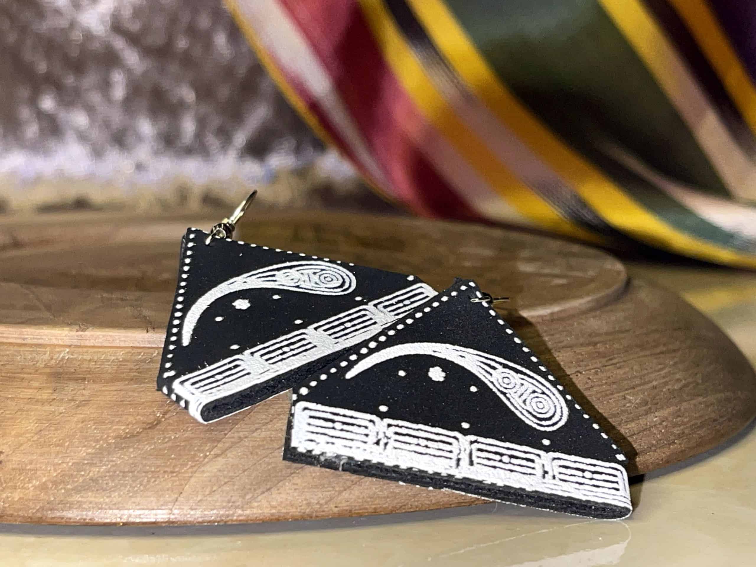 Rano Butaboyeva, jewellery artisan, Fergana Valley CTN Handicrafts Member